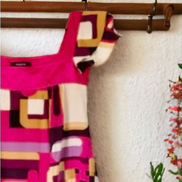 Arden B Abstract Pattern Dress Size Small - Picture 3 of 7